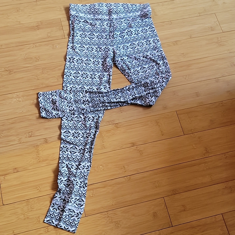 Snowflake leggings